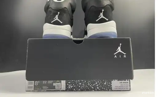 5 CT4838-011 “Oreo” CT4838-011 Air Jordan 0510